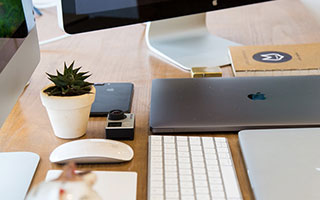 百家乐：一场在灯光与气息里缓缓展开的优雅对决