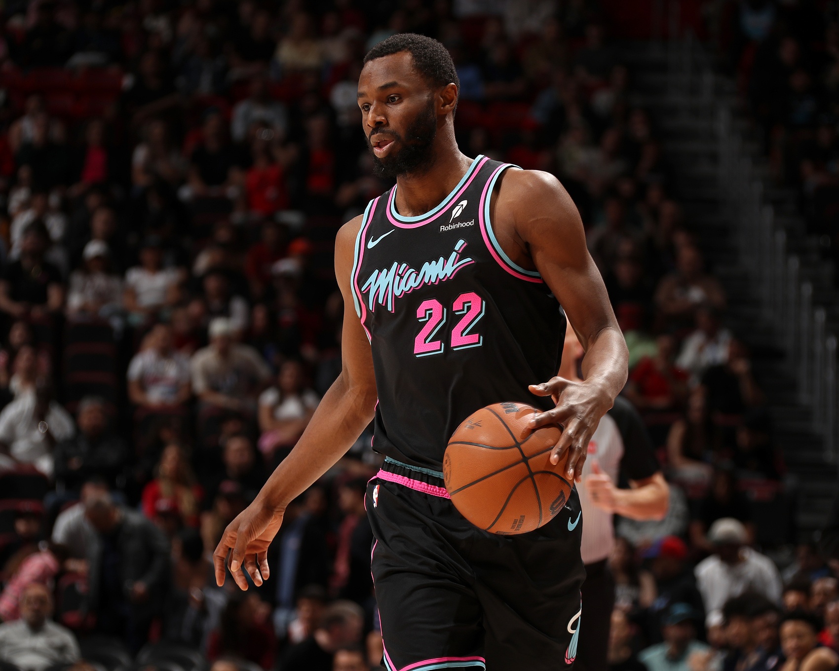 Kaiyun中国官网-还是舍不得！美记：维金斯在勇士内部仍然受到高度的评价